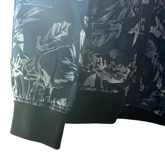 American Rag Men's Navy Blue Floral Print Bomber Jacket, Size Medium, NWT!